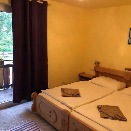 Apartment Pannonia Appartmenthaus *