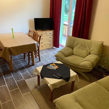 Apartment Pannonia Appartmenthaus *